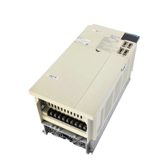 INVERSOR DE FREQUÊNCIA 7KW ENTRADA 28,9A 3PH+1PH200/230V 50/60HZ SAÍDA 37A 170V 0/360HZ