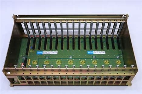 16 SLOTS UNIVERSAL INPUT/OUTPUT CHASSIS 1771A4B
