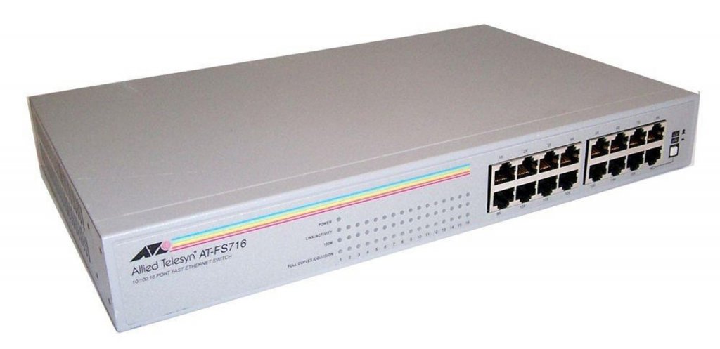 SWITCH 16 PORTAS DESKTOP SERIES ATFS716
