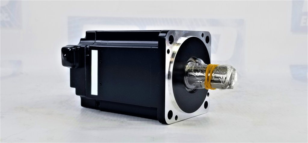 SERVOMOTOR CA 2,39NM 3000RPM 0,75KW 5,3A SGMAV08A3A61